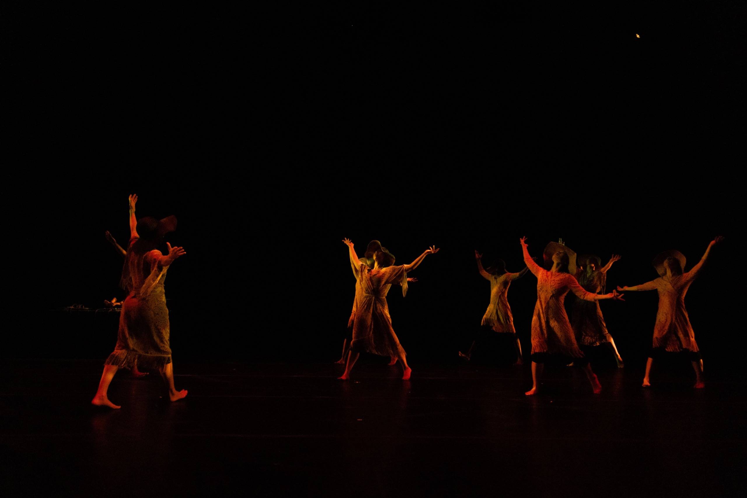 JAE Dance Center - Traka