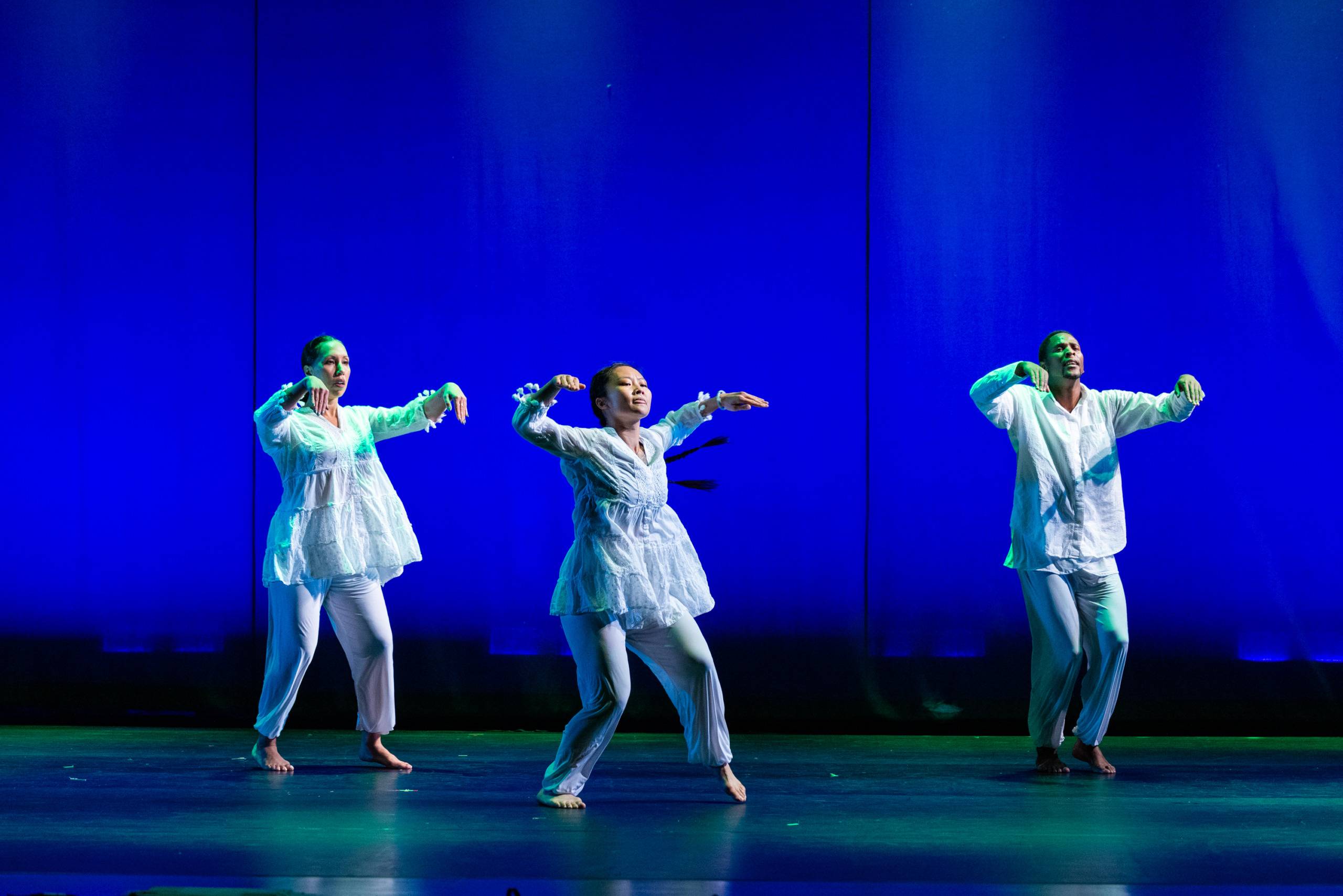 JAE Dance Center - Pouvwa