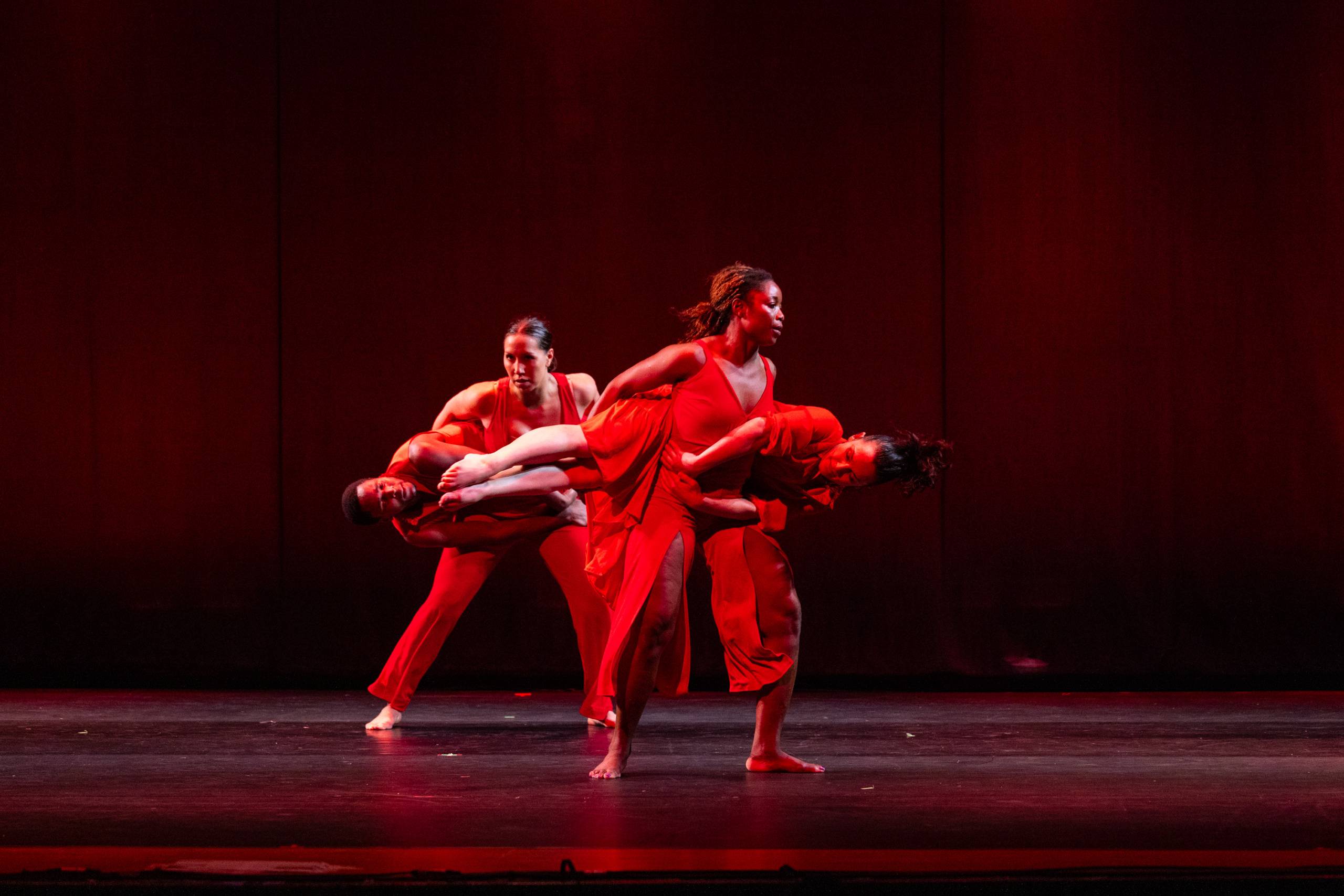 JAE Dance Center - Pouvwa